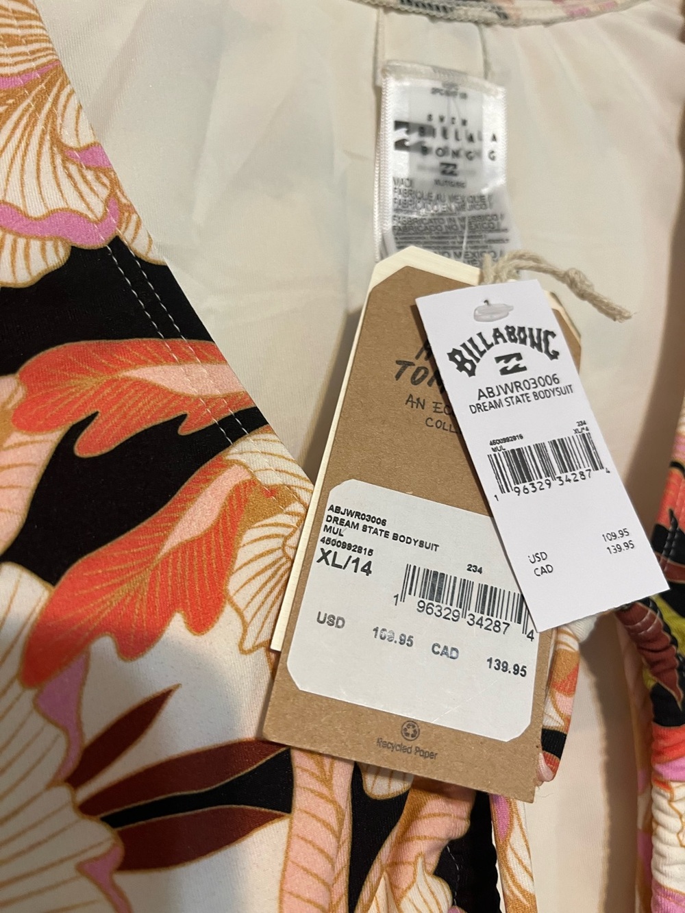 NWT Billabong XL(14) Dream State Bodysuit in gorgeous print. SPF 50 - Picture 6 of 7